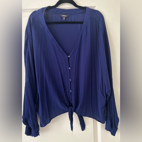 Express Tops - Express Shirt